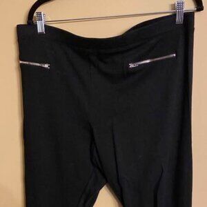 Avenue Black Leggings